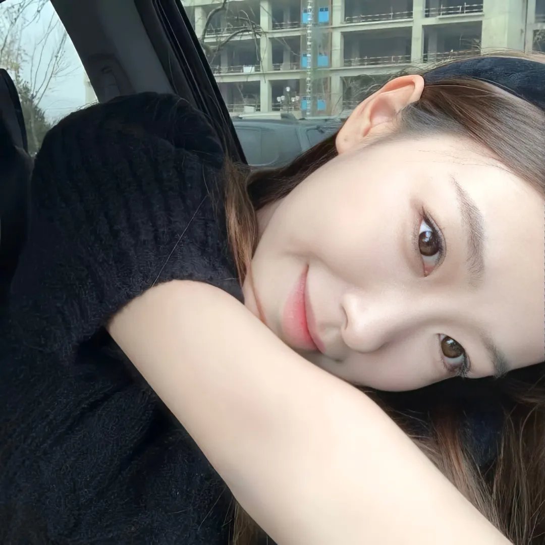 麻烦中的女人封面